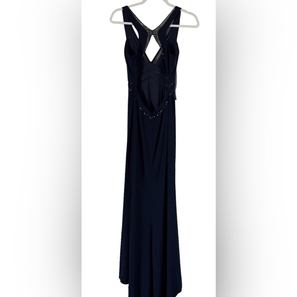 La Femme Dresses & Skirts - La Femme formal women’s dress size 4 NWOT